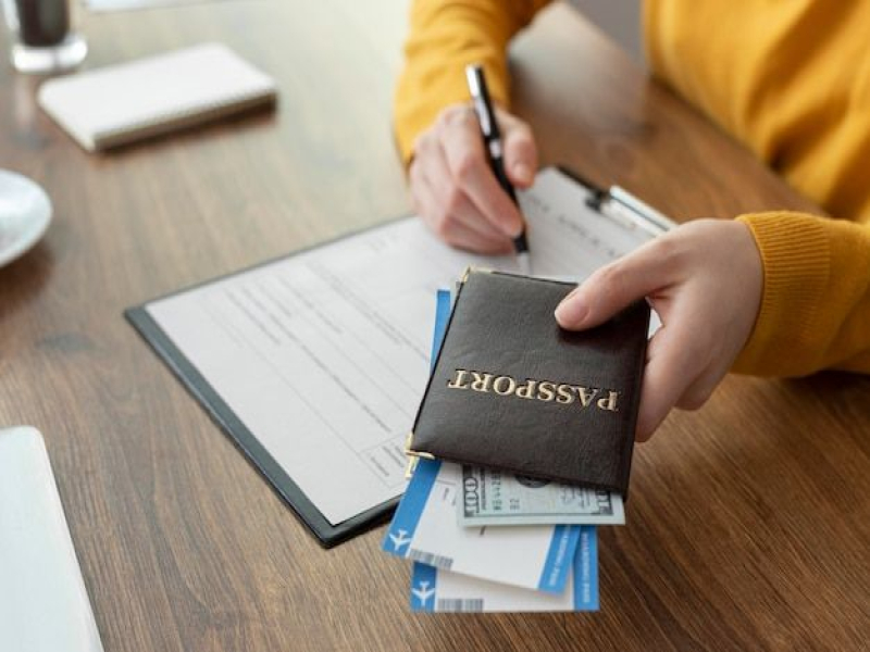 ویزای اقامت یا ویزای سکونت (Residence Visa)